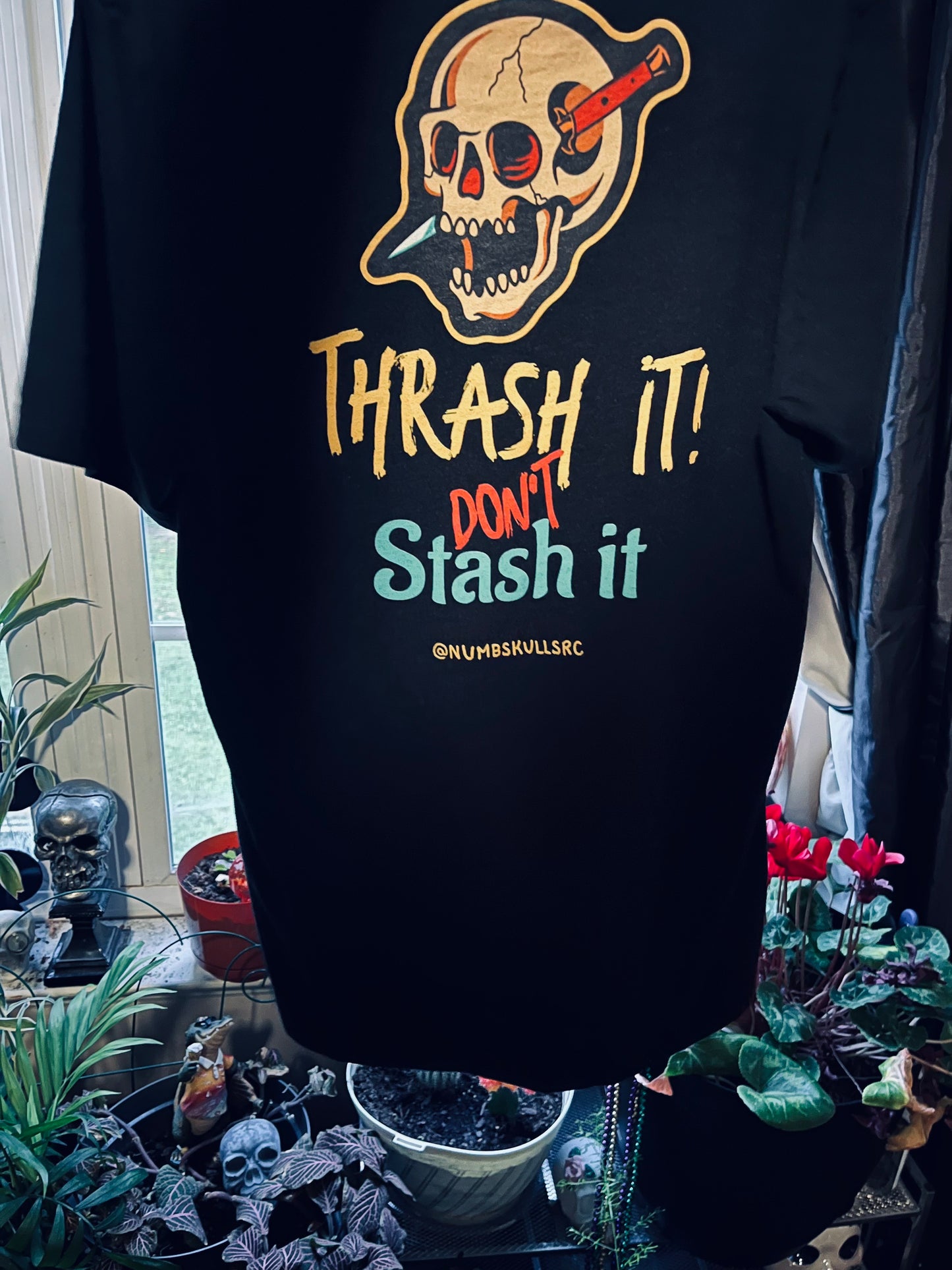 Numbskulls "Thrash it!" Tee
